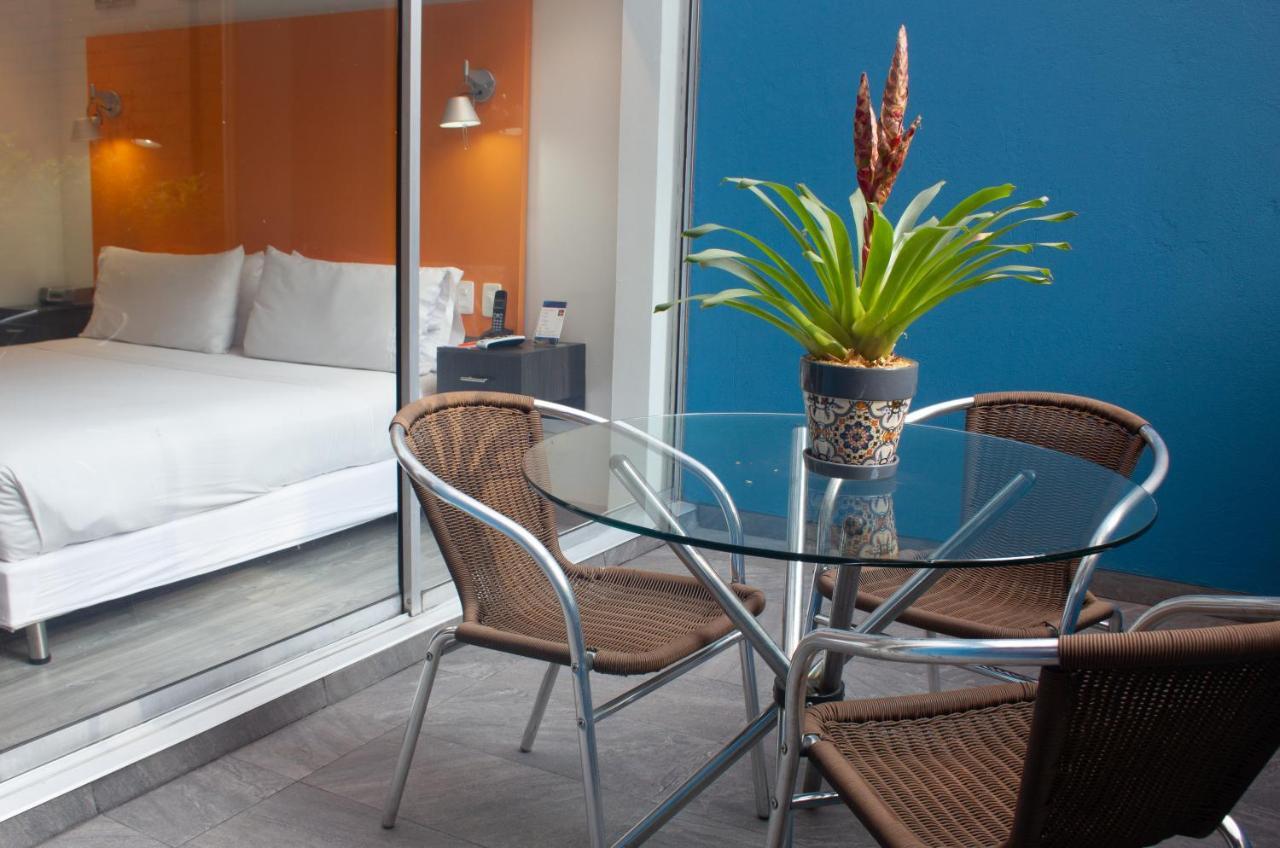 Hotel 104 Art Suites Bogota Ngoại thất bức ảnh